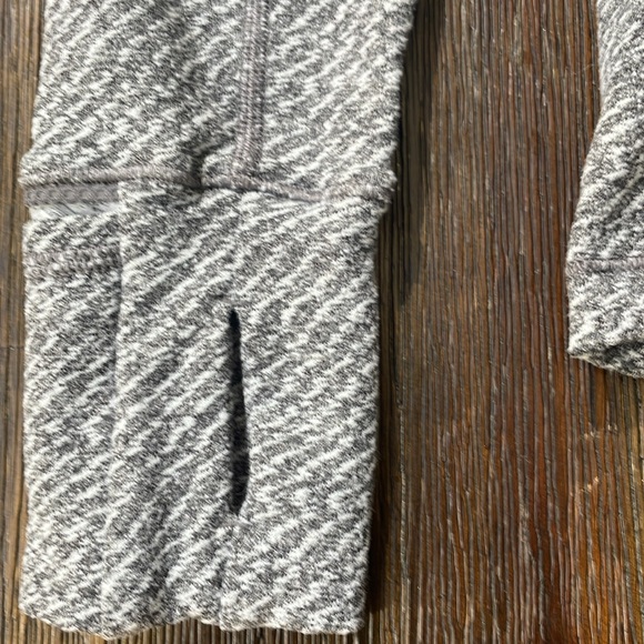 Lululemon Women’s Half Zip Pullover Sz 6 - Picture 3 of 8